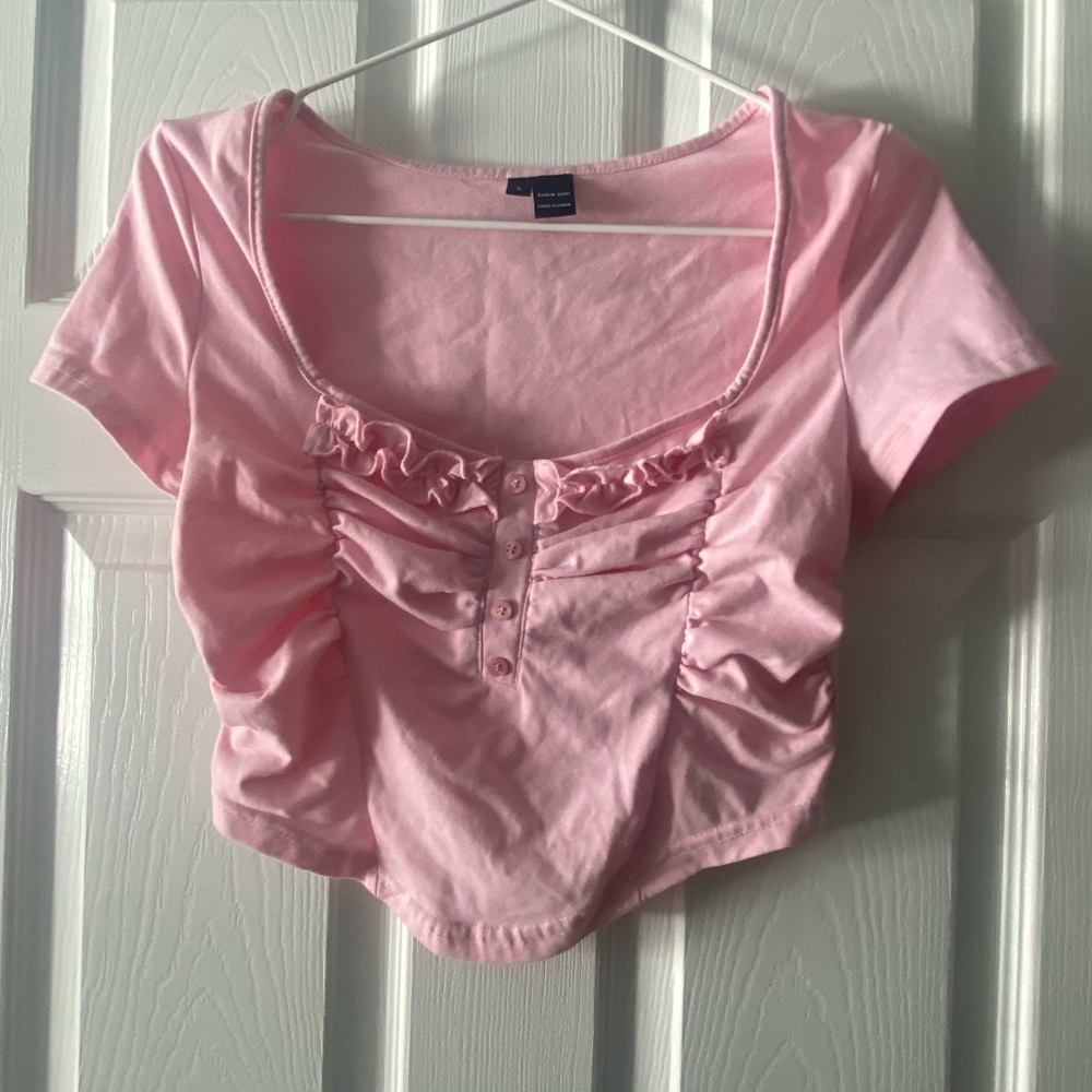 ⭐️3/15 SHEIN Pink Ruched Crop Blouse